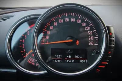 Sell MINI Clubman 2017 - 15750 EUR, 145700 km - AUTO.MOTO.pt