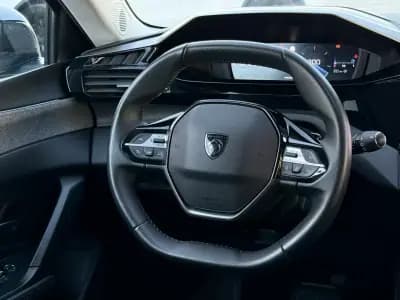 Vendo Peugeot 308 SW 2024 - 24900 EUR, 39000 km - AUTO.MOTO.pt