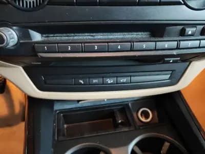 Sell BMW X5 2007 - 16750 EUR, 220000 km - AUTO.MOTO.pt