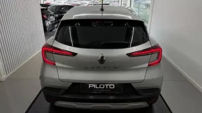 Vendo Renault Captur 2022 - 16490 EUR, 100230 km - AUTO.MOTO.pt