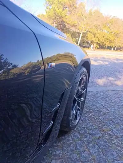 Vendo BMW i4 2023 - 49900 EUR, 56000 km - AUTO.MOTO.pt