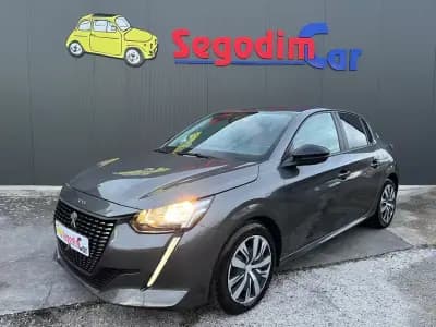 Vendo Peugeot 208 2023 - 13750 EUR, 62065 km - AUTO.MOTO.pt