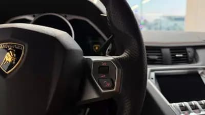 Sell Lamborghini Aventador 2012 - 349900 EUR, 17929 km - AUTO.MOTO.pt