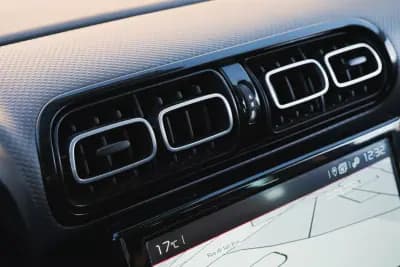 Sell Citroën C3 Aircross 2022 - 14000 EUR, 76760 km - AUTO.MOTO.pt