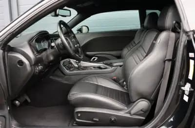 Vendo Dodge Challenger 2019 - 47000 EUR, 47000 km - AUTO.MOTO.pt