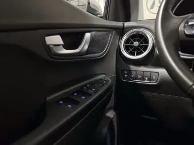 Sell Hyundai Kauai 2022 - 17950 EUR, 27543 km - AUTO.MOTO.pt