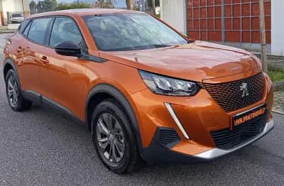 Vendo Peugeot e-2008 2022 - 17990 EUR, 26500 km - AUTO.MOTO.pt