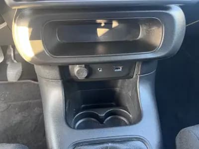 Sell Citroën C3 2017 - 8900 EUR, 158000 km - AUTO.MOTO.pt