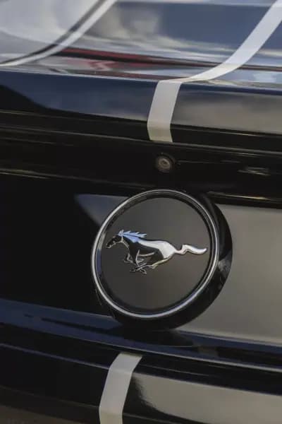 Vendo Ford Mustang 2016 - 30900 EUR, 101230 km - AUTO.MOTO.pt