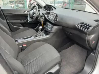 Vendo Peugeot 308 SW 2014 - 8350 EUR, 183107 km - AUTO.MOTO.pt