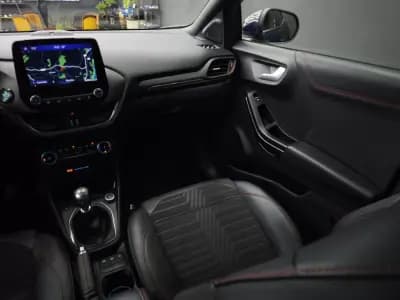 Vendo Ford Puma 2021 - 17950 EUR, 172680 km - AUTO.MOTO.pt