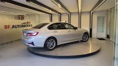 Sell BMW 318 2020 - 21500 EUR, 264805 km - AUTO.MOTO.pt