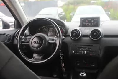 Vendo Audi A1 2011 - 9990 EUR, 122000 km - AUTO.MOTO.pt