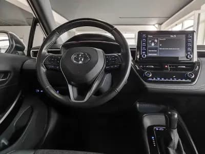 Sell Toyota Corolla 2021 - 21550 EUR, 73400 km - AUTO.MOTO.pt