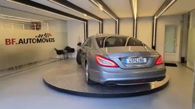 Vendo Mercedes-Benz CLS 250 2012 - 22500 EUR, 197255 km - AUTO.MOTO.pt