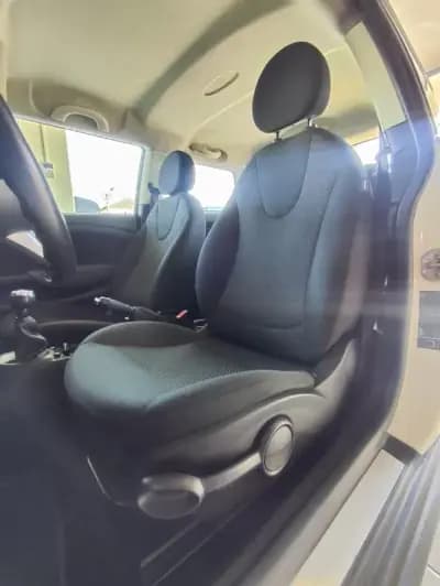 Sell MINI 2011 - 8250 EUR, 180000 km - AUTO.MOTO.pt