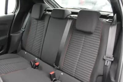 Vendo Peugeot 208 2022 - 16750 EUR, 121000 km - AUTO.MOTO.pt