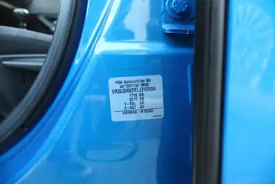 Vendo Peugeot 2008 2020 - 15990 EUR, 45500 km - AUTO.MOTO.pt