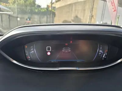 Sell Peugeot 3008 2023 - 23750 EUR, 38250 km - AUTO.MOTO.pt