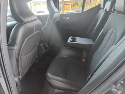 Vendo Volvo XC 40 2019 - 23850 EUR, 132000 km - AUTO.MOTO.pt