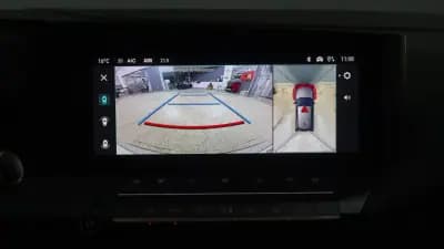 Sell Opel Astra 2025 - 23850 EUR, 17600 km - AUTO.MOTO.pt