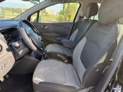 Vendo Renault Captur 2017 - 12500 EUR, 112400 km - AUTO.MOTO.pt