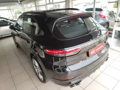 Vendo Porsche Cayenne 2020 - 74500 EUR, 67300 km - AUTO.MOTO.pt