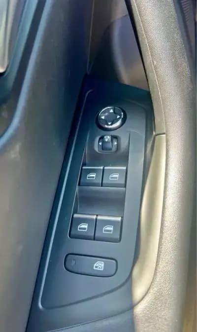 Sell Peugeot 508 SW 2020 - 17990 EUR, 118200 km - AUTO.MOTO.pt