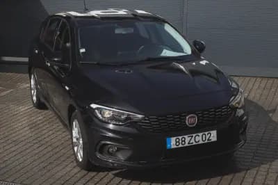 Sell Fiat Tipo 2019 - 13500 EUR, 64820 km - AUTO.MOTO.pt