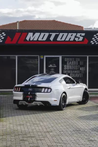Vendo Ford Mustang 2016 - 30900 EUR, 101230 km - AUTO.MOTO.pt