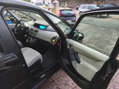Vendo Citroën C4 Picasso 2009 - 7500 EUR, 180000 km - AUTO.MOTO.pt