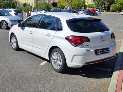 Sell Citroën C4 2015 - 9980 EUR, 157000 km - AUTO.MOTO.pt