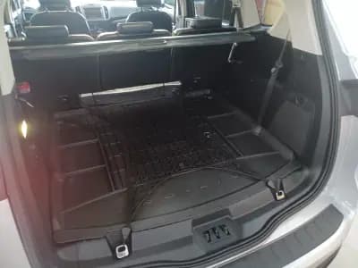 Vendo Ford S-Max 2015 - 21890 EUR, 180021 km - AUTO.MOTO.pt