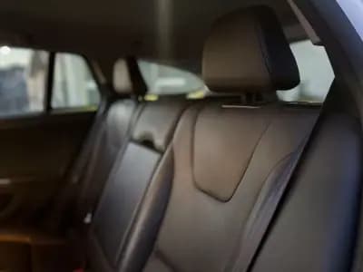 Vendo Volvo V60 2013 - 8990 EUR, 294390 km - AUTO.MOTO.pt