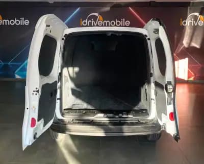 Sell Renault Kangoo 2018 - 11900 EUR, 121178 km - AUTO.MOTO.pt