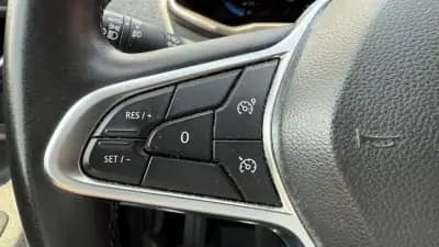 Sell Renault Zoe 2020 - 12900 EUR, 139000 km - AUTO.MOTO.pt