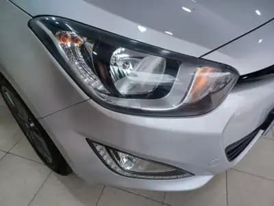 Vendo Hyundai i20 2014 - 9890 EUR, 101619 km - AUTO.MOTO.pt