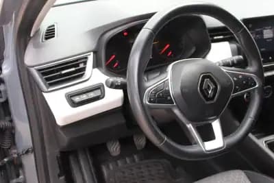 Vendo Renault Clio 2022 - 14750 EUR, 96500 km - AUTO.MOTO.pt