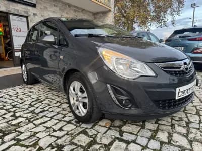 Vendo Opel Corsa 2013 - 7750 EUR, 122000 km - AUTO.MOTO.pt