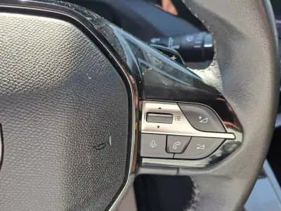 Vendo Peugeot 308 SW 2023 - 21990 EUR, 116470 km - AUTO.MOTO.pt