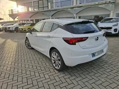 Vendo Opel Astra 2016 - 11000 EUR, 81600 km - AUTO.MOTO.pt