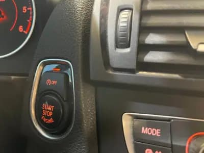 Sell BMW 118 2015 - 13999 EUR, 164000 km - AUTO.MOTO.pt