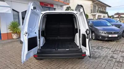 Vendo Mercedes-Benz Benz Citan Furgão 110 CDI/27 2025 - 24900 EUR, 20602 km - AUTO.MOTO.pt