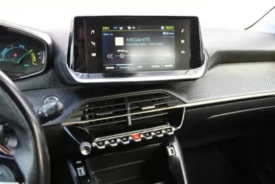 Sell Peugeot e-208 2020 - 13990 EUR, 144000 km - AUTO.MOTO.pt