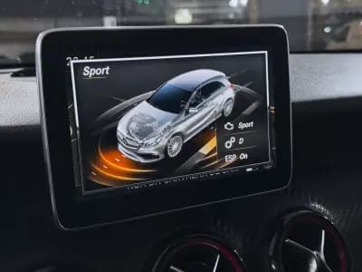 Vendo Mercedes-Benz A 45 AMG 2016 - 30900 EUR, 199130 km - AUTO.MOTO.pt