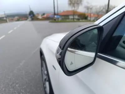 Sell Mercedes-Benz GLC 350 2017 - 42500 EUR, 85000 km - AUTO.MOTO.pt