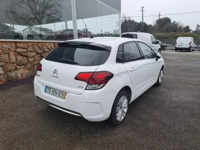 Sell Citroën C4 2016 - 7490 EUR, 232353 km - AUTO.MOTO.pt