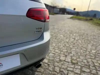 Vendo Volkswagen Golf 2016 - 16490 EUR, 148200 km - AUTO.MOTO.pt