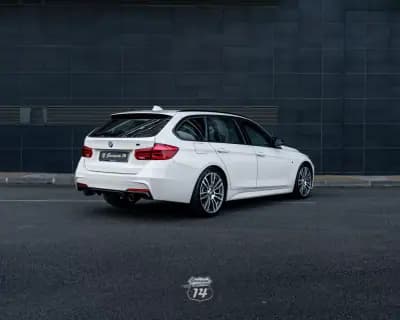 Vendo BMW 318 2016 - 23990 EUR, 113550 km - AUTO.MOTO.pt