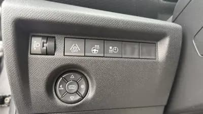 Sell Citroën e-C4 2022 - 21980 EUR, 44200 km - AUTO.MOTO.pt